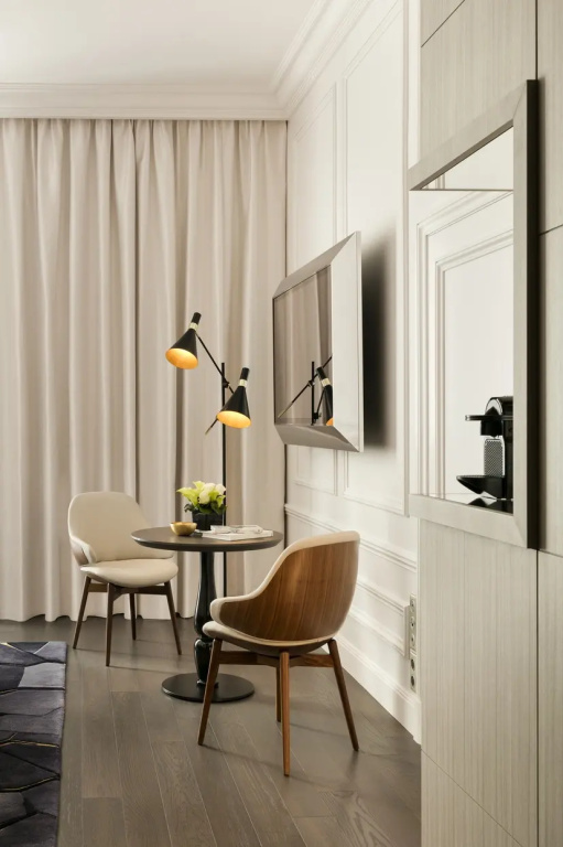 La Clef Champs-Élysées Paris by The Crest Collection 42