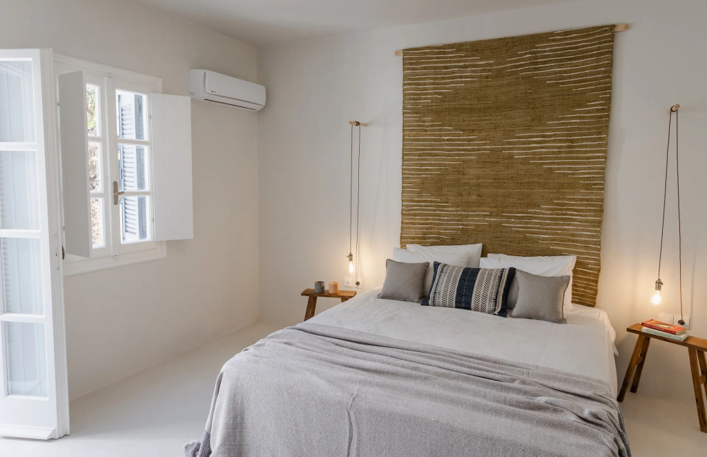 1 Bedroom Superior Double Suite (full double bed)