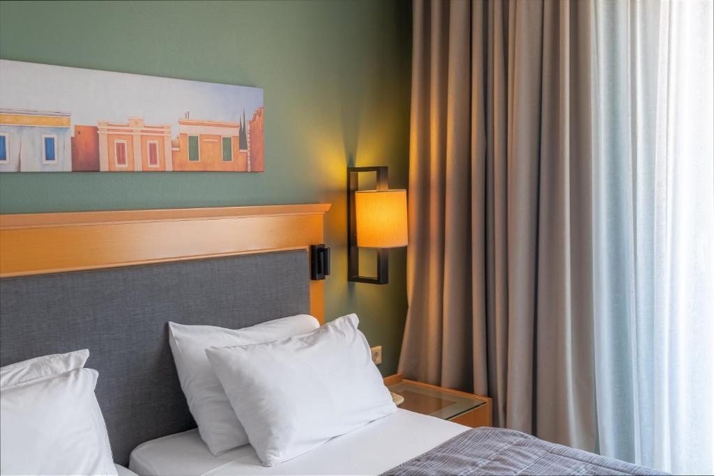Superior Double room with balcony (twin beds)