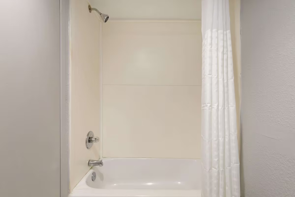 Clarion Hotel & Suites BWI Airport North - Chambres