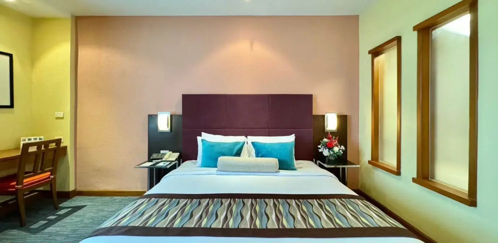 Phuket Merlin Hotel - Chambres