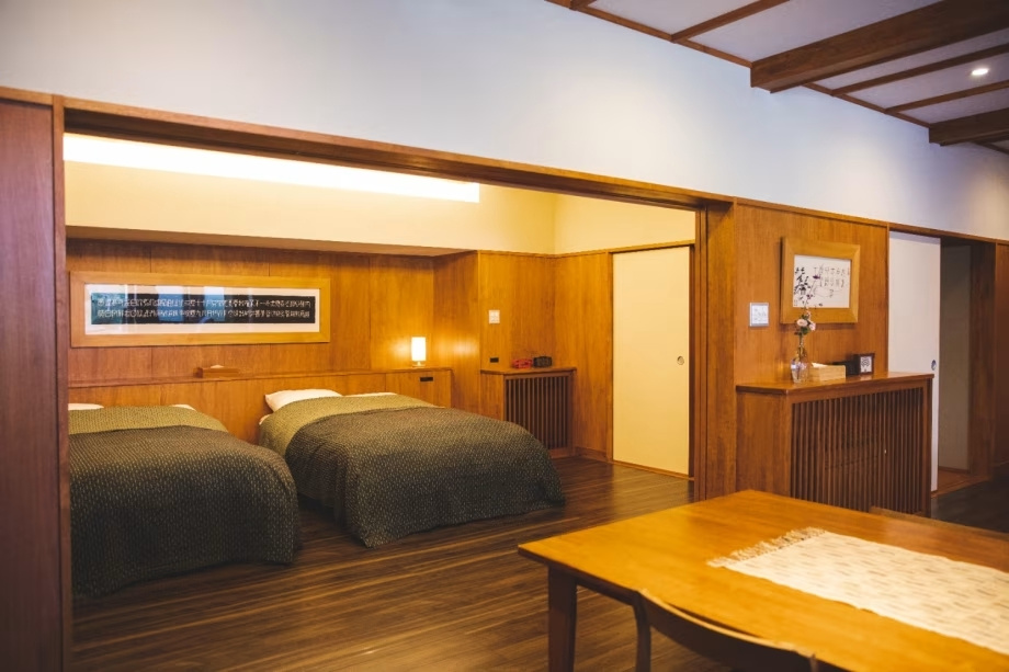 Premium Suite