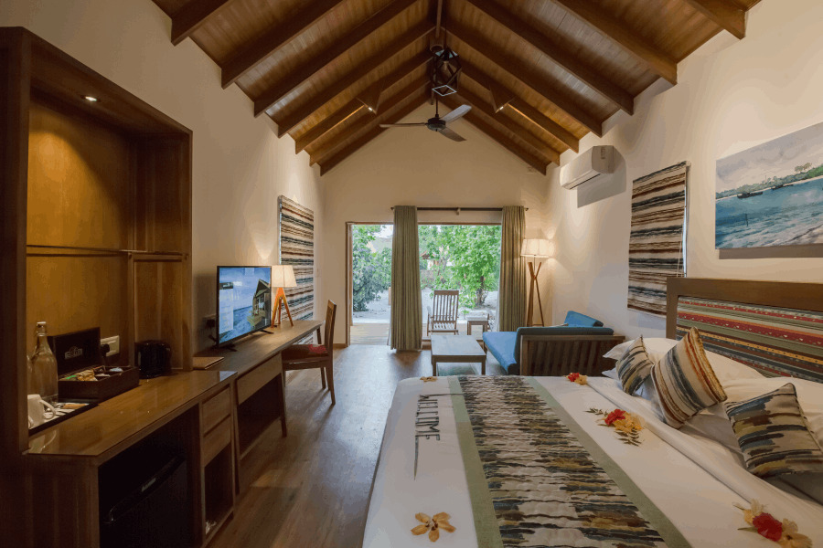 Reethi Faru Resort