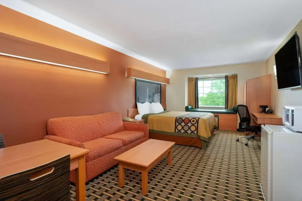 Double Studio Suite (full double bed)