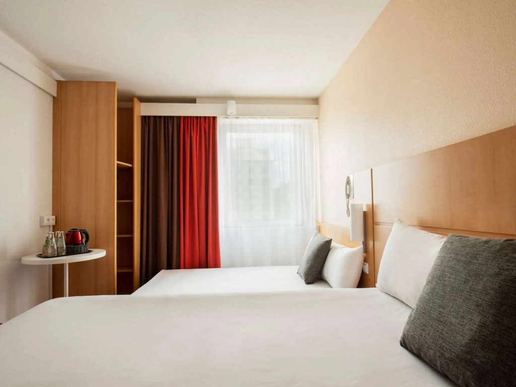 Family Double room (full double bed)