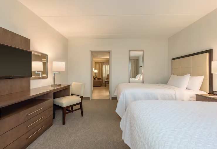Quadruple Suite