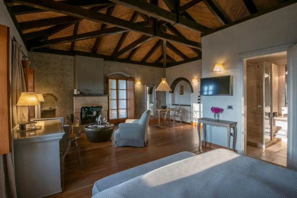 Kinsterna Hotel - Chambres