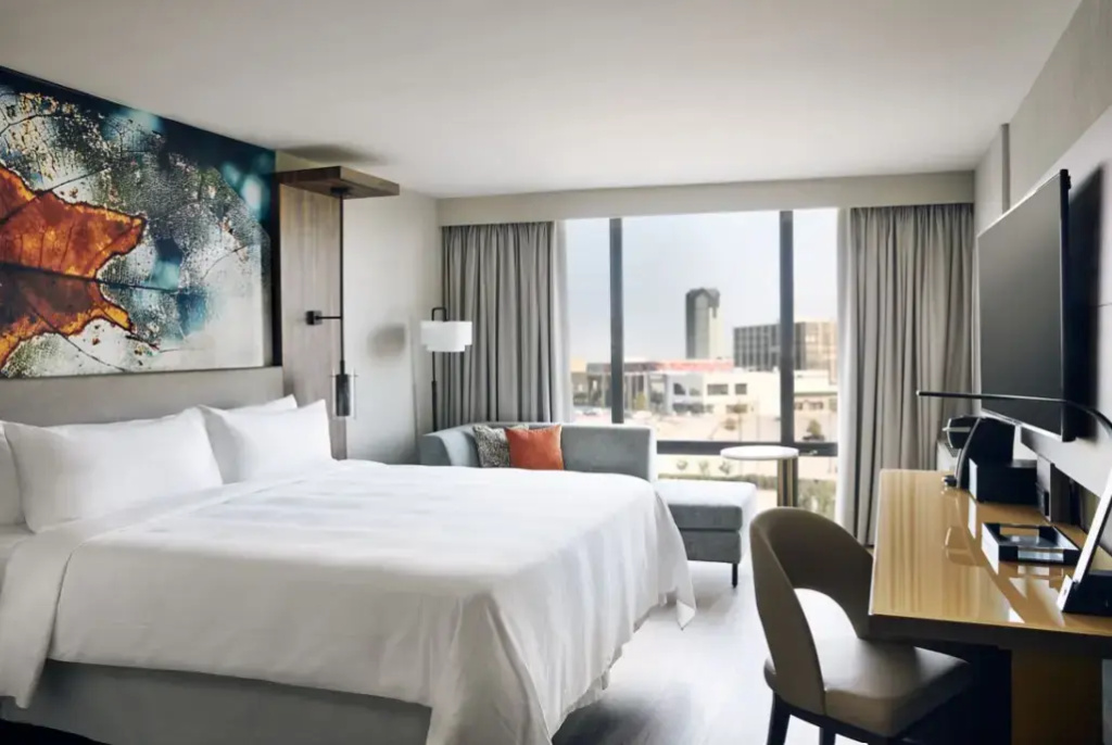 Double room (full double bed)