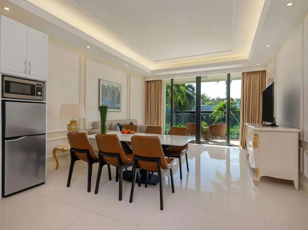 Двухместные апартаменты двуспальная кровать в Курортный отель Radisson Blu Resort Phu Quoc