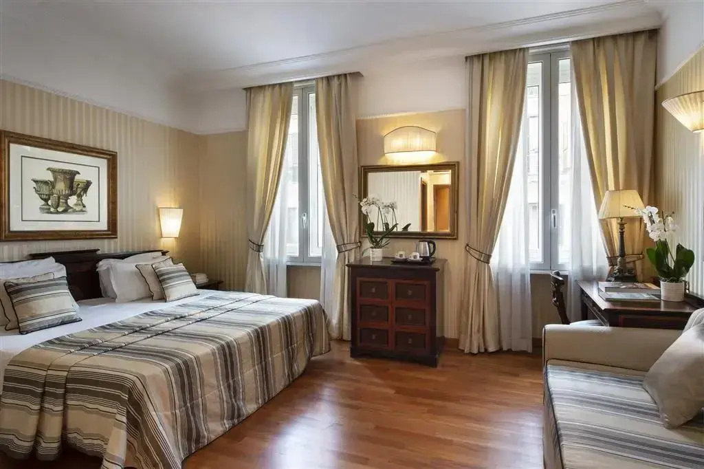 Triple room