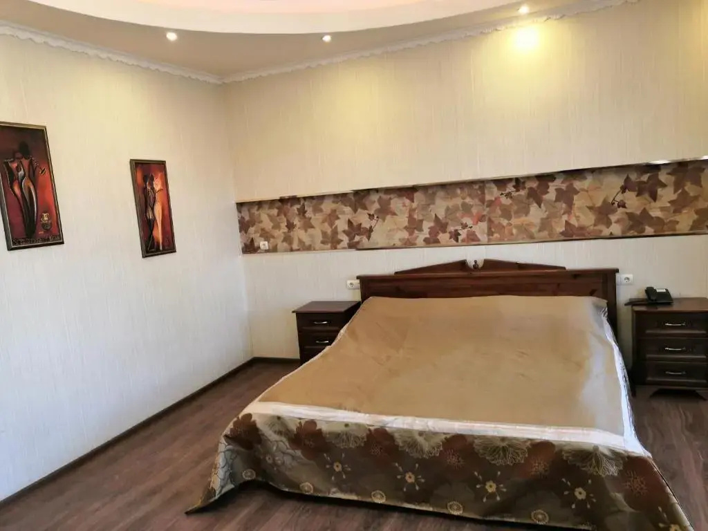 1 Bedroom Suite