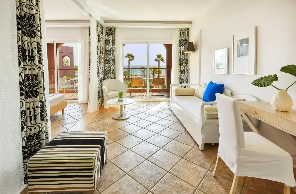 Ilio Mare Resort Hotel - Chambres