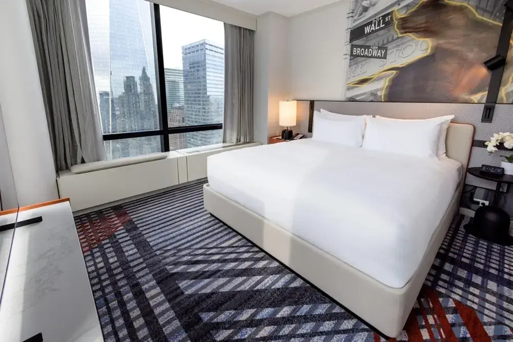 Corner Double Junior Suite City View (full double bed)