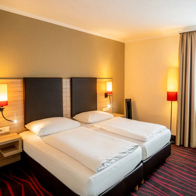 City Double room (twin beds)
