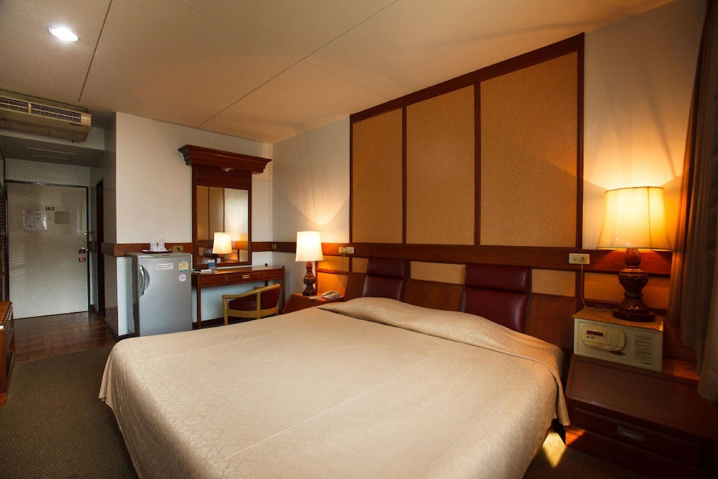 Nana Hotel - Chambres