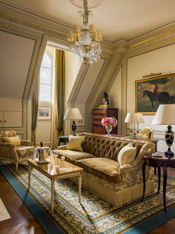 Ritz Paris Hotel 111