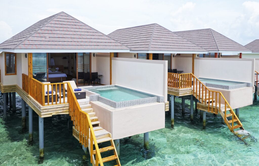 Brennia Kottefaru Maldives