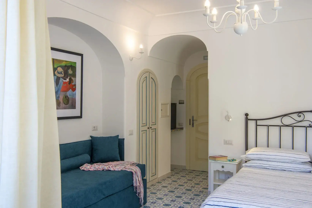 The Siesta Double room (full double bed)
