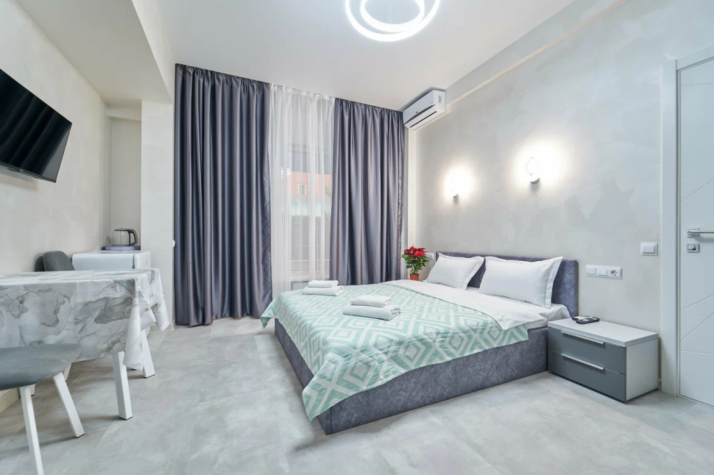 Double Apartment with balcony (full double bed)