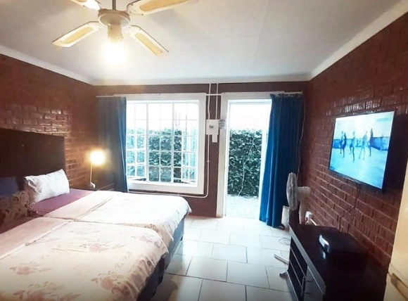 Double Cottage (twin beds)
