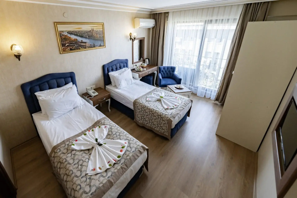 Double room (twin beds)
