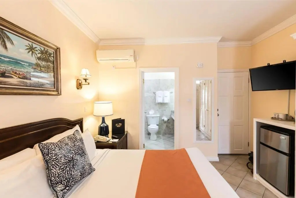 Bay Gardens Hotel - Général