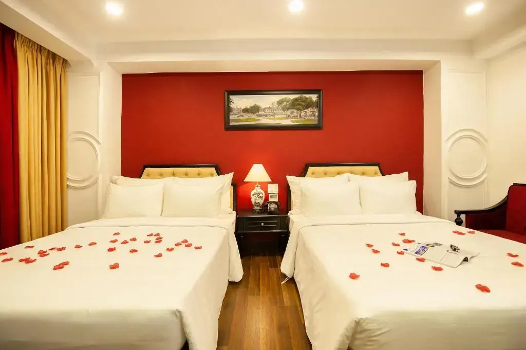 Adora Art Hotel - Tap to explore photos