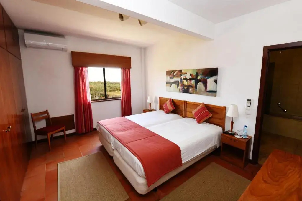 Praia da Lota Resort - Hotel & Apartments - Chambres