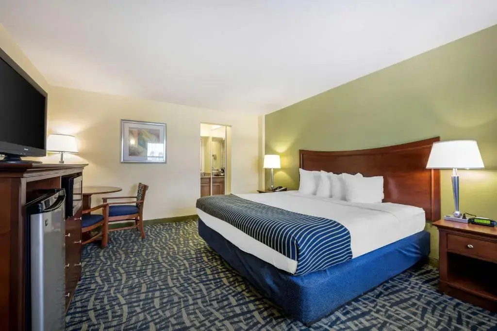 Best Western Cocoa Beach - Port Canaveral - Chambres