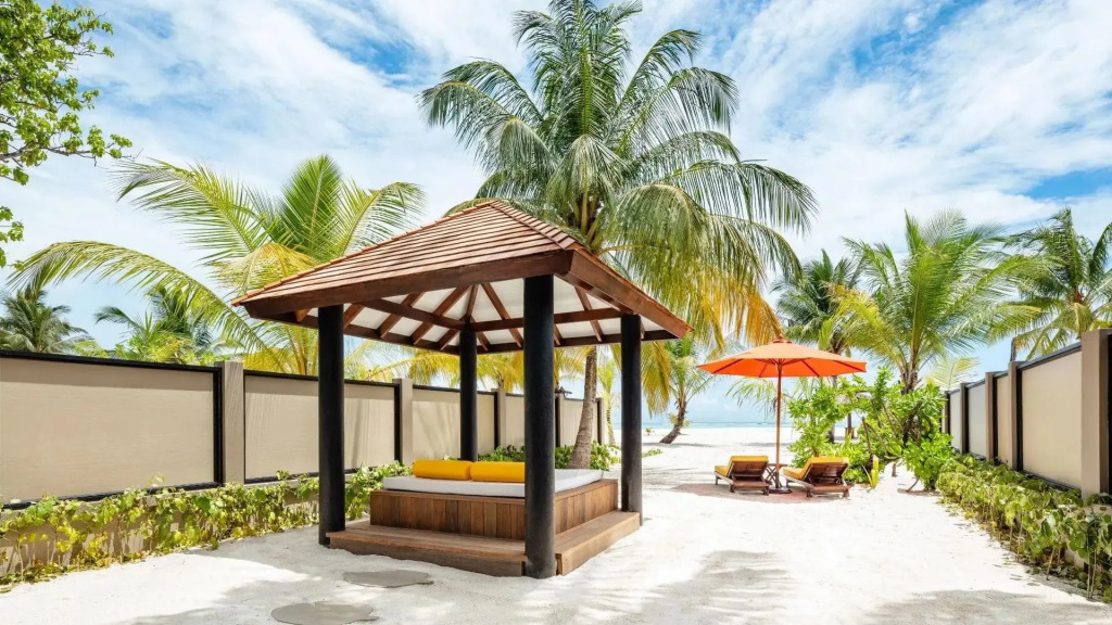 Angsana Velavaru