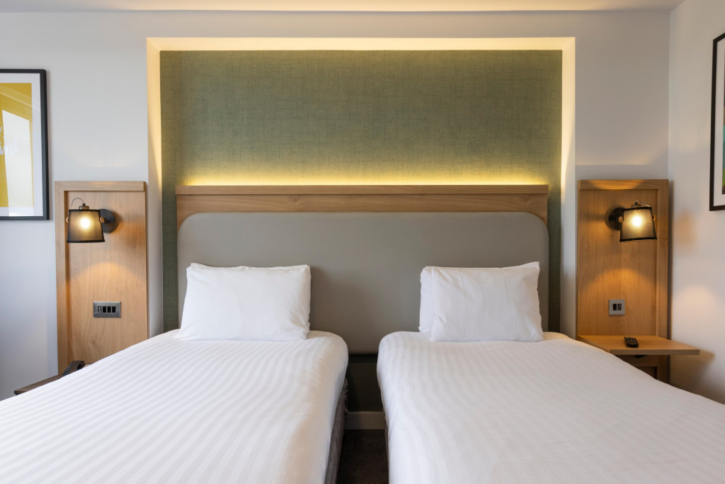 Holiday Inn Milton Keynes - Central by IHG - Chambres