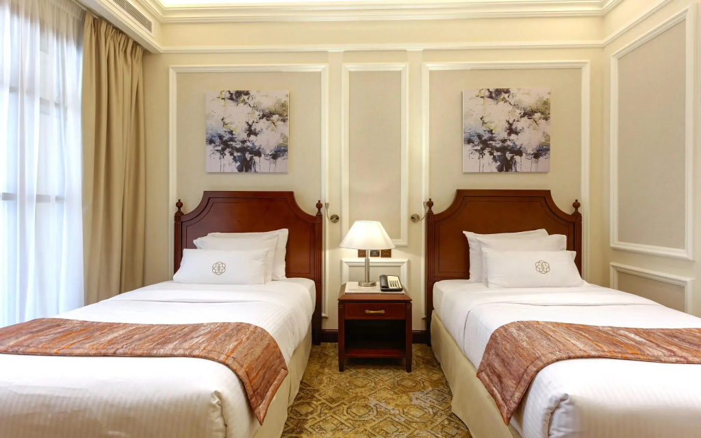 Double Junior Suite (twin beds)
