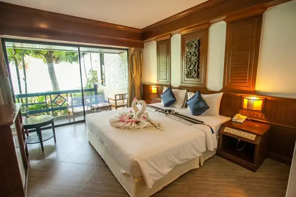 Двухместный номер Superior (двуспальная кровать) в Phi Phi Island Cabana Hotel