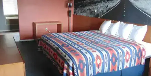 1 Bedroom Kitchenette Double Suite (full double bed)