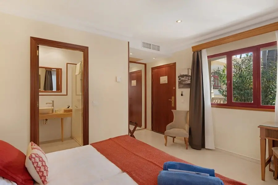 Ciutat Jardi Hotel - Chambres