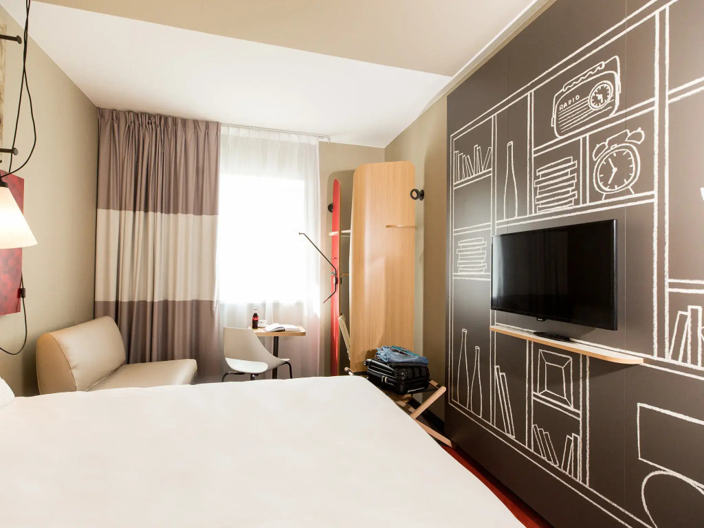 Standard Double room (full double bed)