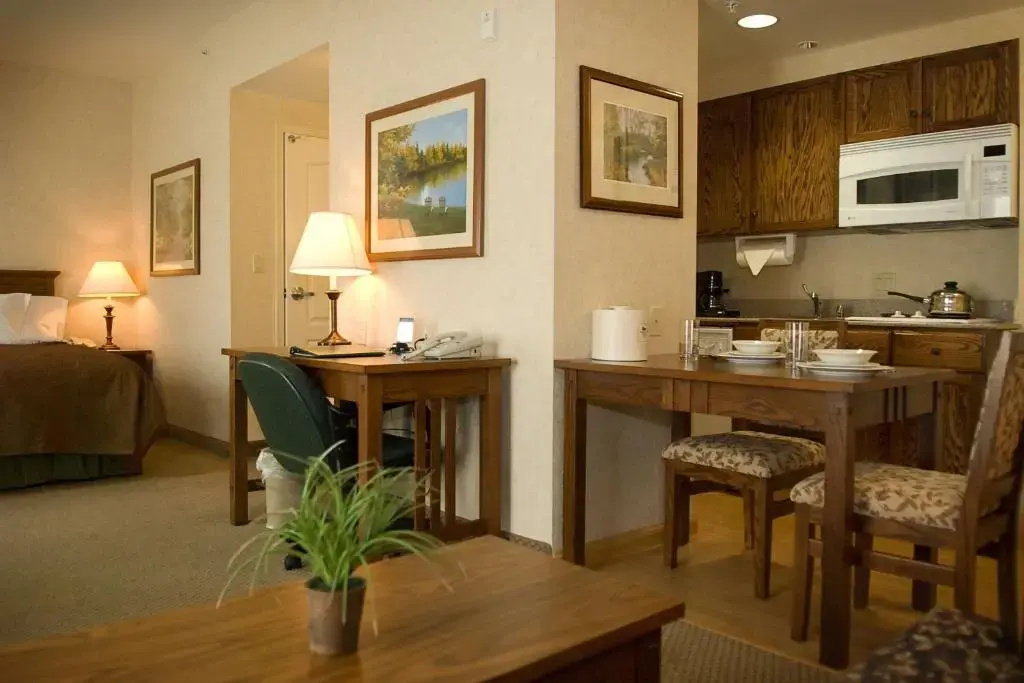 Homewood Suites by Hilton Bakersfield - Chambres