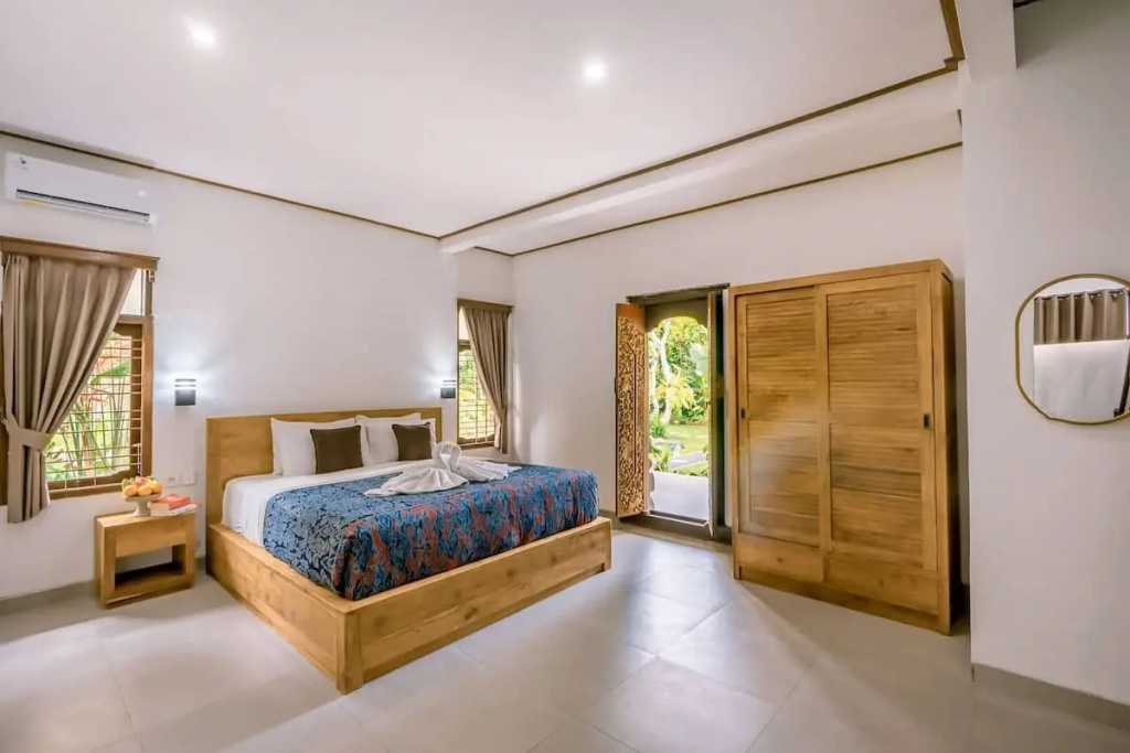 Family Double room with balcony (full double bed)