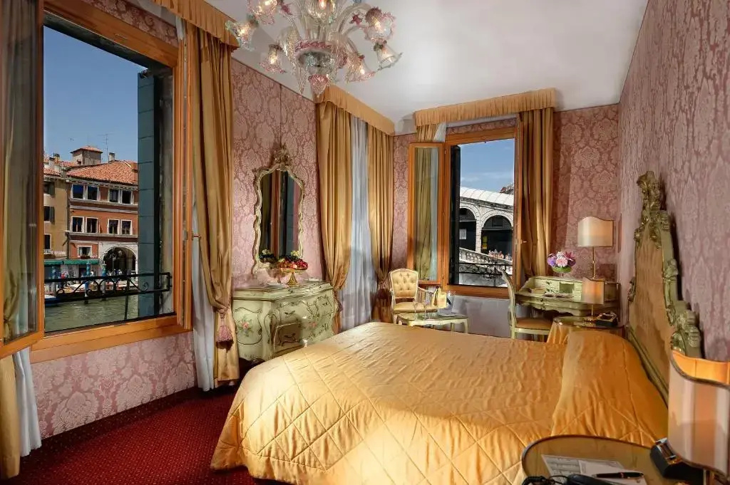 Hotel photo 18
