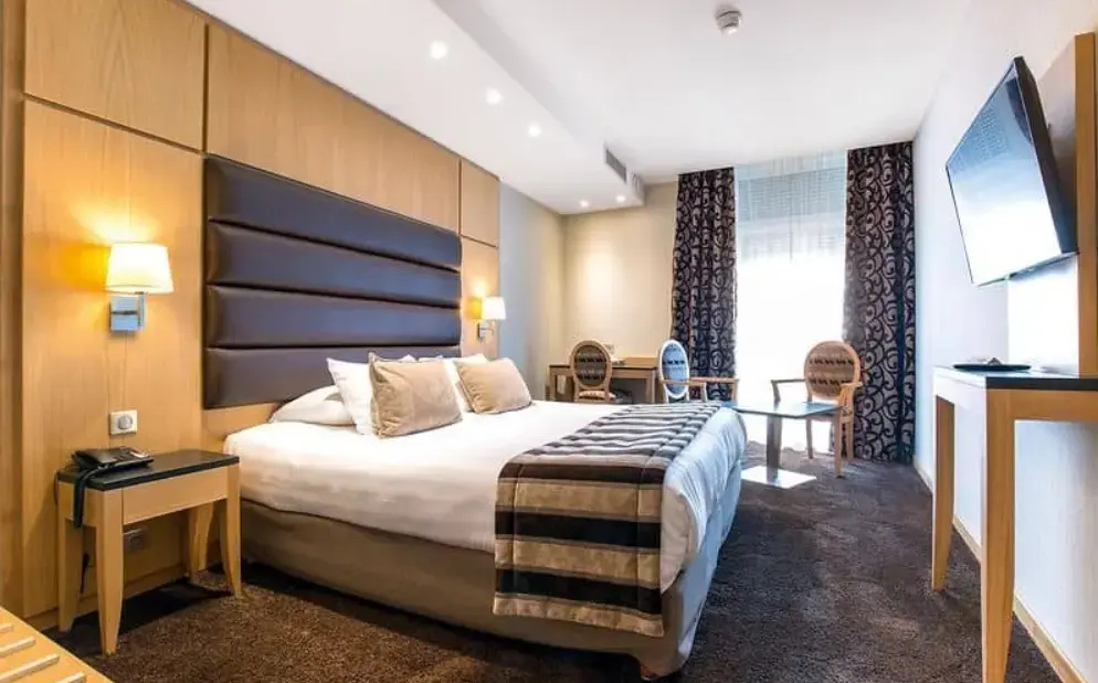 Hotel Bristol - Chambres