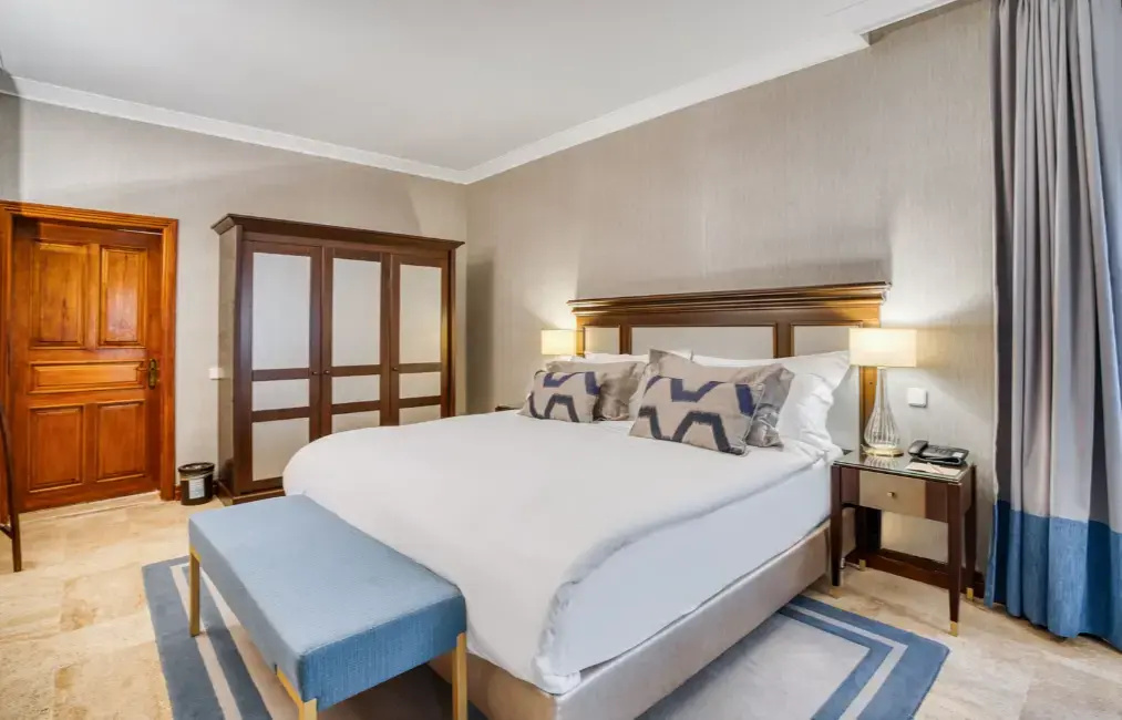 Premium Quadruple Suite