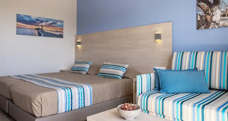 Panorama Double room (full double bed)