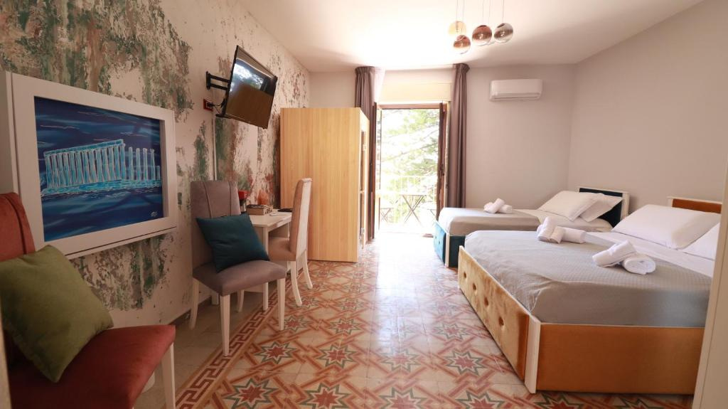 Deluxe Triple room