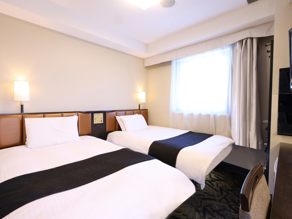 Double room (twin beds)