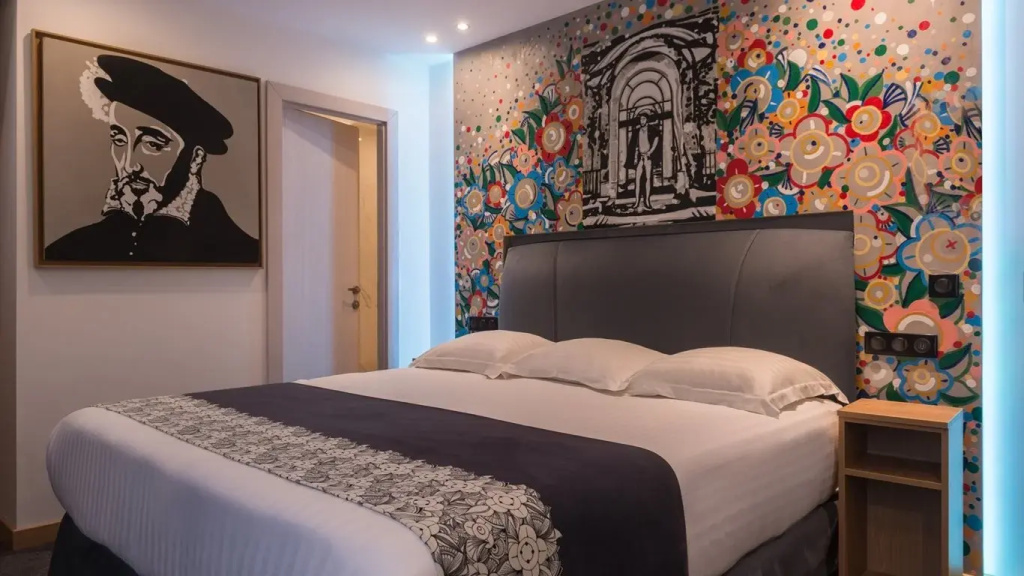 Superior Double room (full double bed)