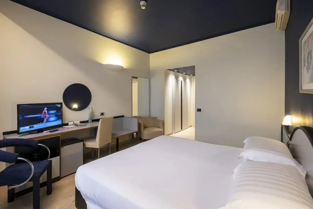 Hotel Touring - Chambres