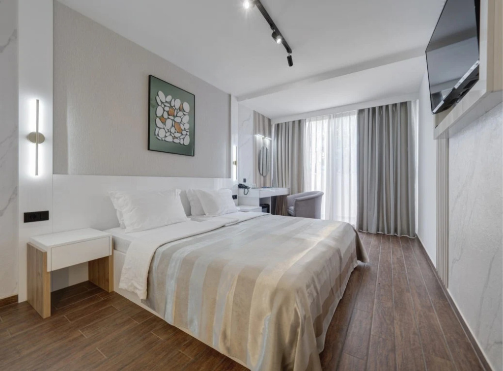 Двухместная Annex Villa Magnolia двуспальная кровать в Hotel Tara