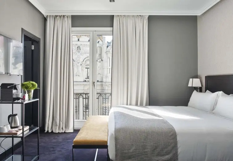 Premium Double room (full double bed)