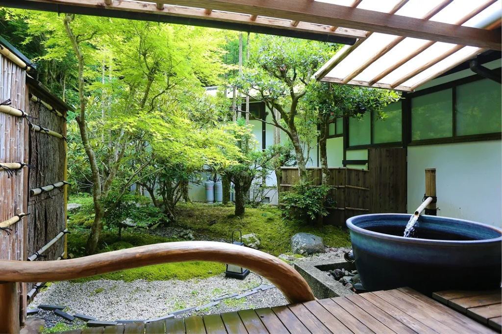 Momijiya Honkan Takao Sansou Ryokan 사진 24