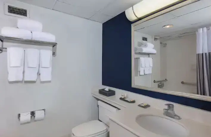 La Quinta Inn & Suites by Wyndham Secaucus Meadowlands - Chambres